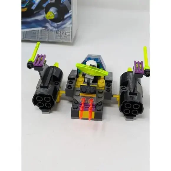 LEGO 6772 Alpha Team: Alpha Team Cruiser - Complete Set - Picture 6 of 6